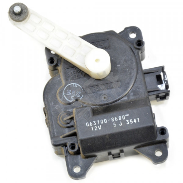 Моторче клапи парно Toyota Avensis II ТА201020N-183, ОЕМ 063700-8680