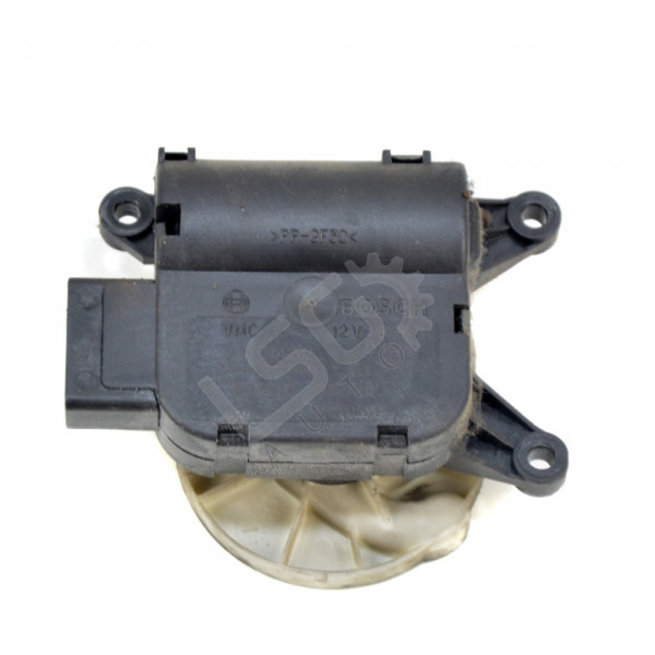 Моторче клапи парно AUDI A4 (B7) A011220N-208, ОЕМ 132801302