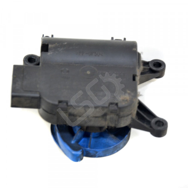 Моторче клапи парно AUDI A4 (B7) A011220N-211, ОЕМ 132801322