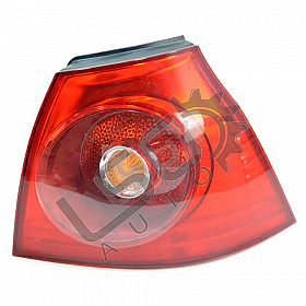 Оригинален десен стоп VW Golf Mk5 Hatchback 2003-2009 ART20117 Volkswagen Golf V  