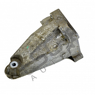 Лява конзола двигател Mercedes-Benz C-Class 204 (W/S/C)  