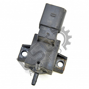 Клапан, AGR-управление на отработените газове Volkswagen Passat (B6)  , OEM 037906283D