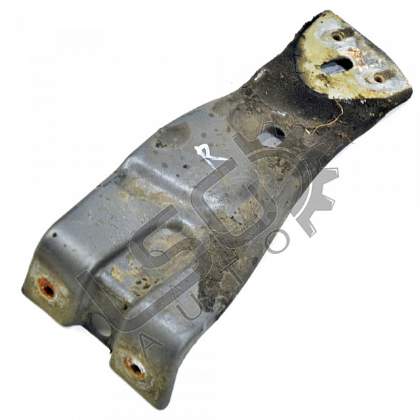 Десен държач преден калник Volkswagen Passat (B6)  