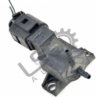 Вакуум клапан Volkswagen Passat (B6)  