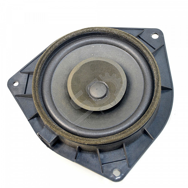 Заден високоговорител Toyota Avensis II TA150121N-138