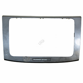 Лайсна средна конзола табло Volkswagen Passat (B6) 2005-2010  