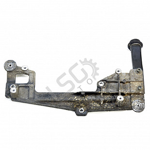 Конзола EGR клапан Skoda OCTAVIA II (1Z)  , OEM 03G131159