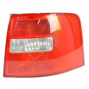 Оригинален десен стоп Audi A6 ART21290 Audi A6 (4B,C5)  , ОЕМ 4B9945096F