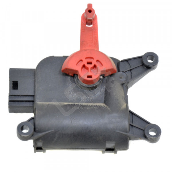 Моторче клапи парно Audi A4 (B6) 2000-2004 A210721N-232, ОЕМ 8E1820511