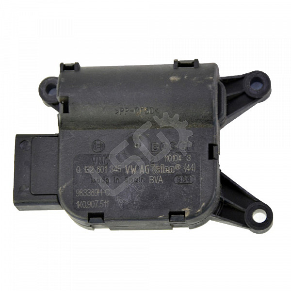 Моторче клапи парно AUDI A3 (8PA), ОЕМ 0132801345