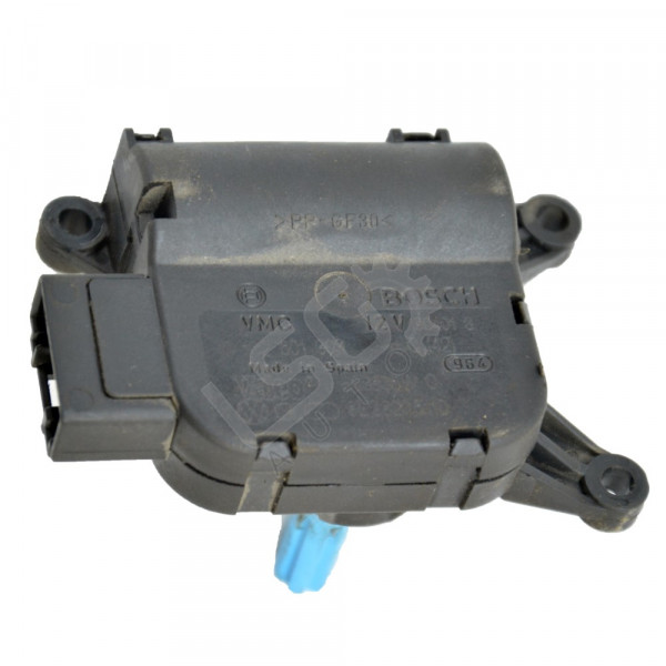 Моторче клапи парно AUDI A4 (B6) 2000-2004 A070222N-157, ОЕМ 8E2820511D