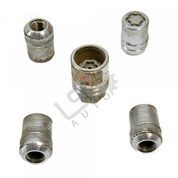 Комплект секретни гайки за джанти Honda CR-V II 2001-2006 H040422N-233