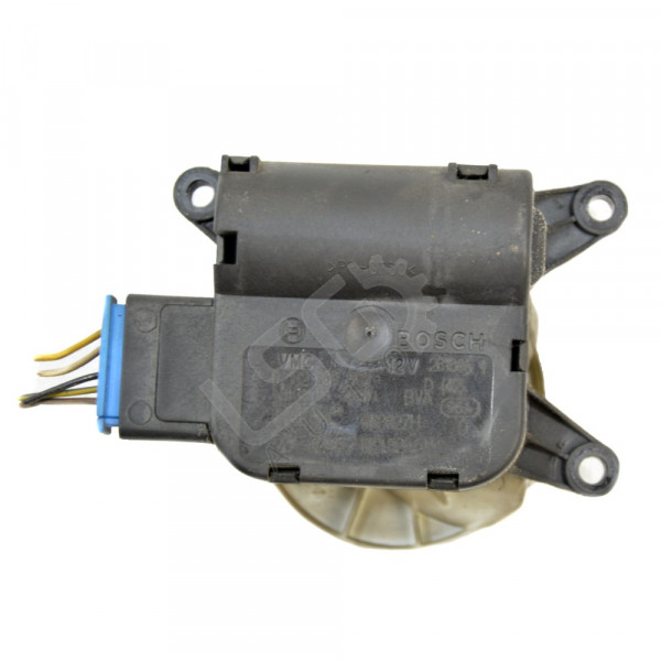Моторче клапи парно AUDI A4 (B7) 2004-2008  , ОЕМ 8E1820511C