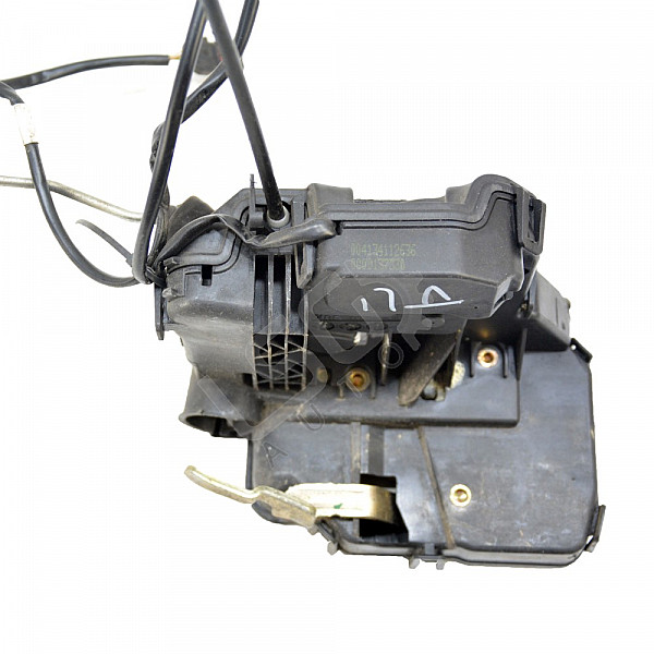 Брава предна дясна врата Mercedes-Benz E-class (W211) 2002-2009  , ОЕМ 00 4134112636