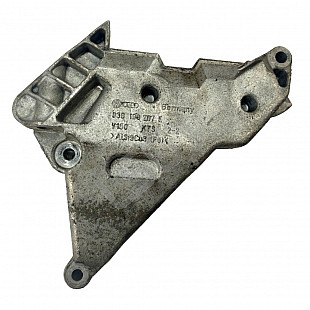 Конзола двигател Volkswagen Passat (B6) 2005-2010, OEM 03G190207E Конзола двигател Volkswagen Passat (B6) 2005-2010, OEM 03G190207E