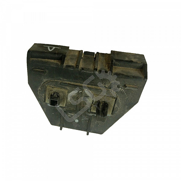 Десен държач задна броня Toyota Avensis II 2003-2009 Десен държач задна броня Toyota Avensis II 2003-2009