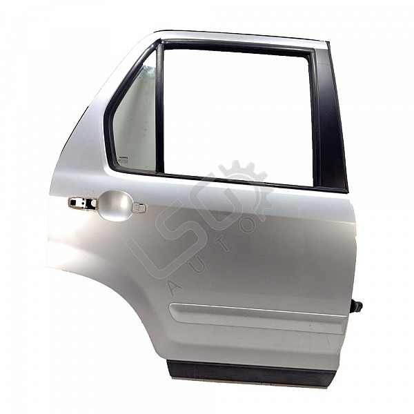 Задна дясна врата Honda CR-V II 2001-2006 Задна дясна врата Honda CR-V II 2001-2006