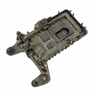 Стойка акумулатор Volkswagen Golf VI 2008-2016, OEM 1K0915333 Стойка акумулатор Volkswagen Golf VI 2008-2016, OEM 1K0915333