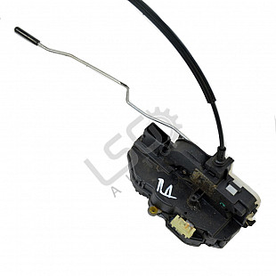 Брава предна дясна врата Opel Insignia, ОЕМ 13503162