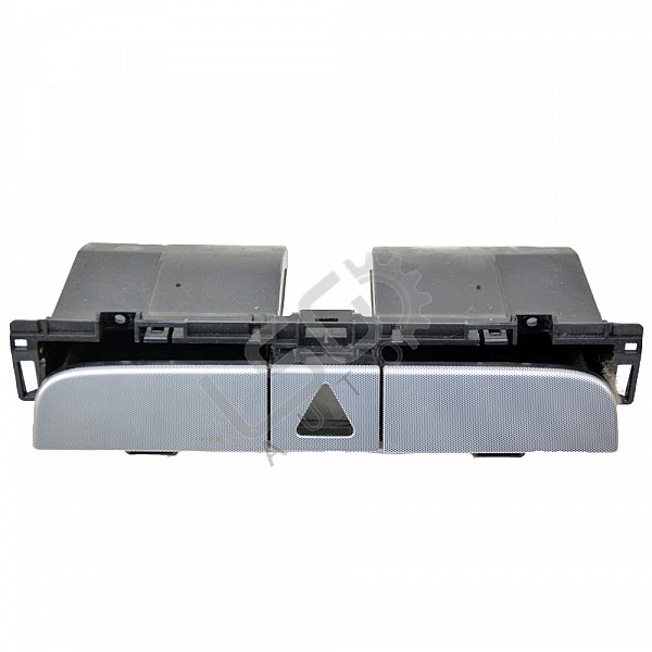 Визитник Volkswagen Passat (B6), ОЕМ 3C0858407