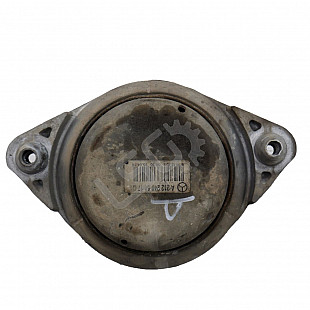 Тампон двигател Mercedes-Benz C-Class 204 (W/S/C), OEM A2122406417