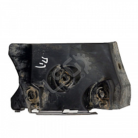 Ляв държач предна броня Seat Altea