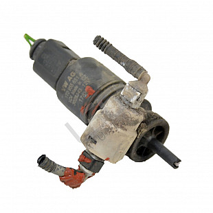 Помпичка течност чистачки Volkswagen Passat (B6), OEM 1T0955651A