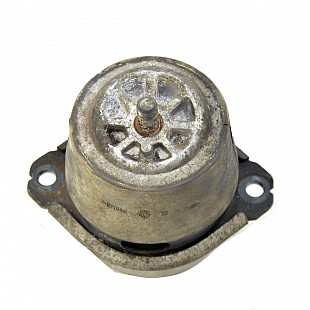 Тампон двигател Volkswagen Touareg I (7L), OEM 7L6199131C