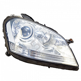 Десен ксенонов фар Mercedes-Benz M-class (W164)