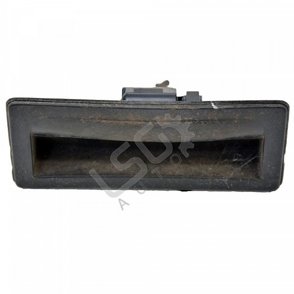 Бутон отваряне заден капак AUDI A4 (B8), ОЕМ 5N0827566B