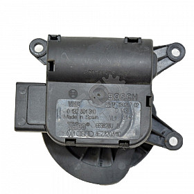Моторче клапи парно AUDI A4 (B7)