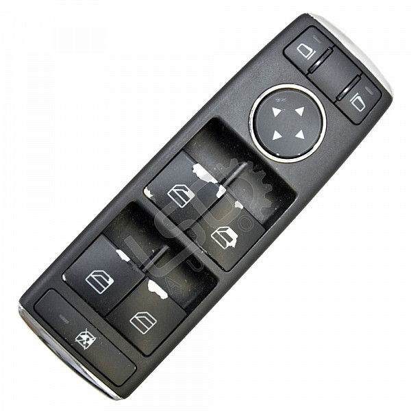 Бутони ел. стъкла предна дясна врата Mercedes-Benz C-Class 204 (W/S/C), ОЕМ A2048703458