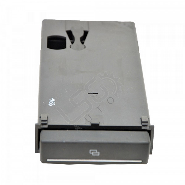 Визитник AUDI A3 (8PA), ОЕМ 8P0941561