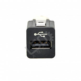 Изход USB BMW 5 Series (F10, F11), OEM 916719601