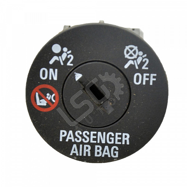 Бутон AIRBAG Opel Astra (J), ОЕМ 13577258