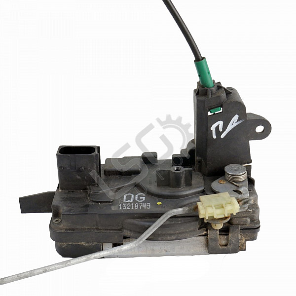 Брава предна дясна врата Opel Astra H (A04), ОЕМ 13210749