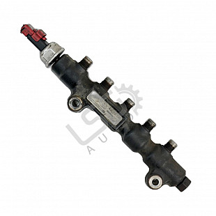 Горивна рейка Mazda 2 I (DY), OEM 9648580880