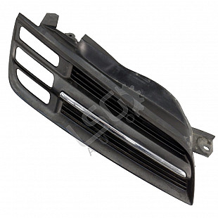 Дясна решетка предна броня Nissan Micra (K12), OEM 62320AX600