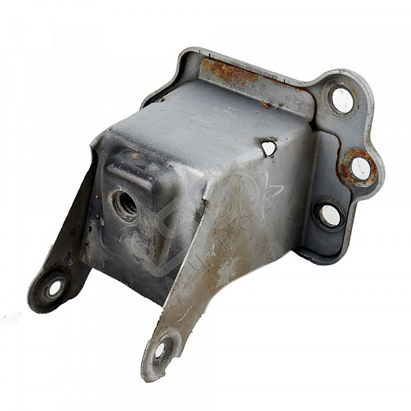 Десен буфер основа предна броня Opel Meriva A 2003-2010 с OEM номер ...