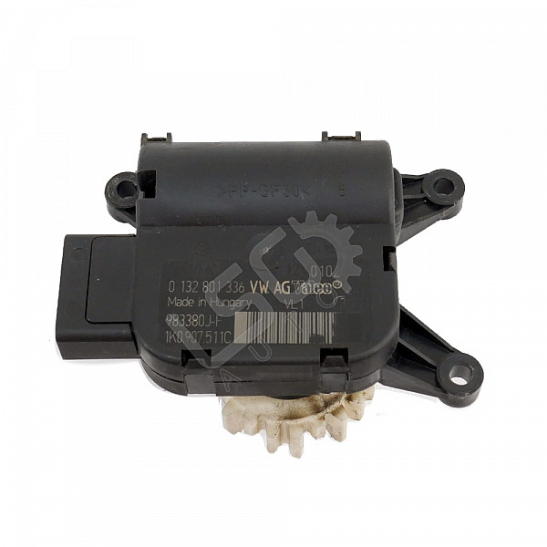 Моторче клапи парно Volkswagen Passat (B7), ОЕМ 0132801336