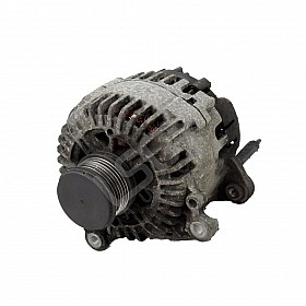 Алтернатор AUDI A3 (8PA)