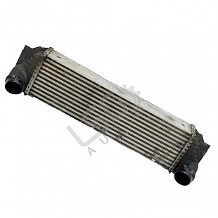 Интеркулер BMW 5 Series (F10, F11), OEM 8ML376746-411 