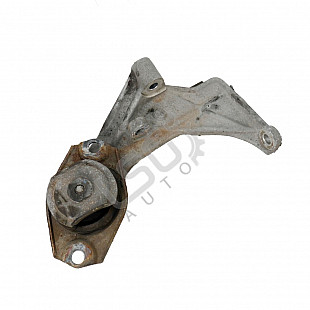 Заден тампон двигател Alfa Romeo 147, OEM 176477