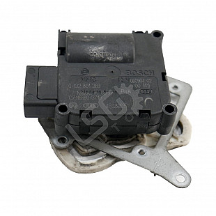 Моторче клапи парно AUDI A8 (D3), ОЕМ 4F0820511B