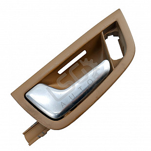 Предна лява вътрешна дръжка AUDI A8 (D3), OEM 4E0837019