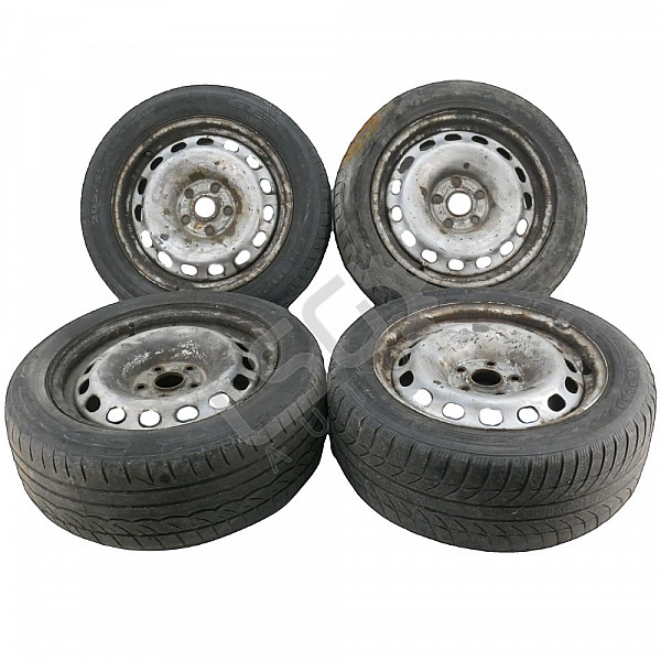 Стоманени джанти 5x112 с гуми R16 Seat Altea Стоманени джанти 5x112 с гуми R16 Seat Altea