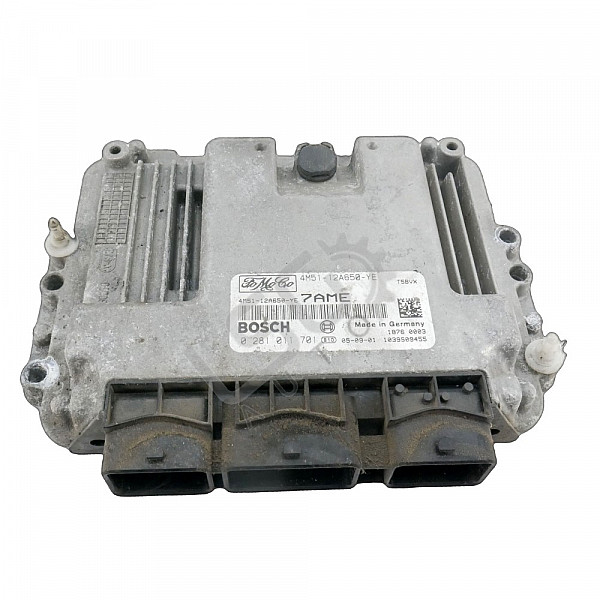 Компютър двигател Ford Focus C-MAX, ОЕМ 4M51-12A650-YE Компютър двигател Ford Focus C-MAX, ОЕМ 4M51-12A650-YE