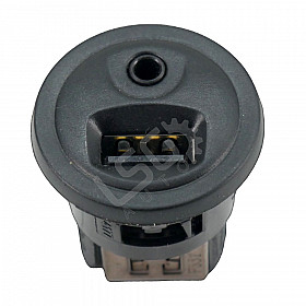 AUX/USB извод Citroen DS4