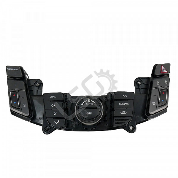 Панел управление климатроник Hyundai i40, ОЕМ 97250-3ZAE0