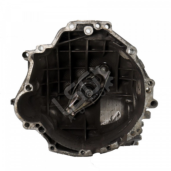 Шестстепенна  ръчна скоростна кутия AUDI A4 (B7), ОЕМ 01X301211F